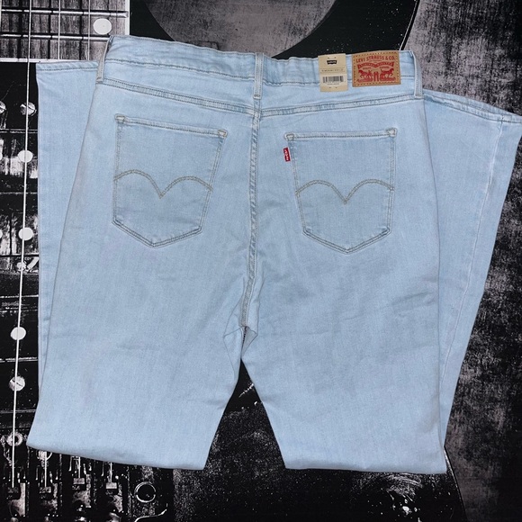 NWT LEVI’S 725 - Picture 5 of 7